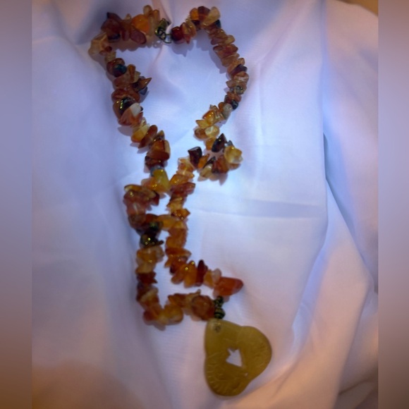 Amber Nuggets Beaded Necklace with Carved Heart Pendant - Picture 4 of 7
